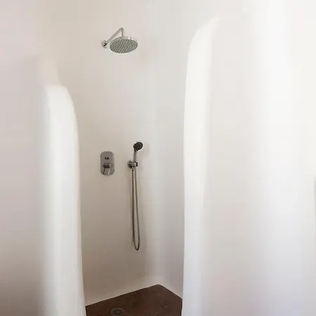 Vanilla Mykonos 4br Heated Pool