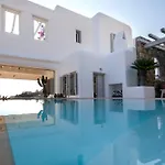 Vanilla Mykonos 4br Heated Pool